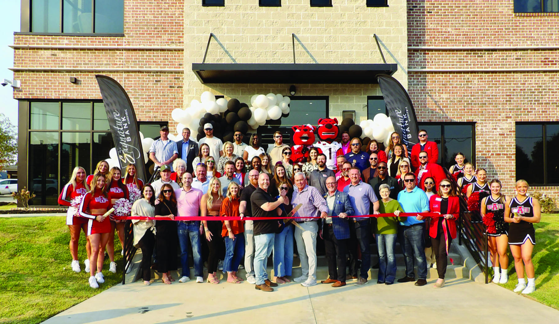 Signature Bank Grand Opening